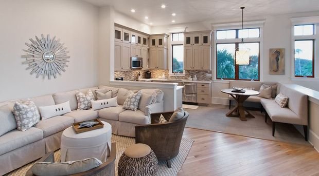 Фотография: Гостиная в стиле Прованс и Кантри, Декор интерьера, Квартира, Дом – фото на INMYROOM