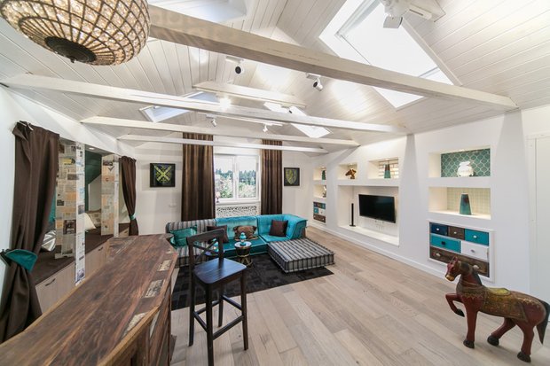 Фотография: Гостиная в стиле Прованс и Кантри, Скандинавский, Современный, Интерьер комнат, Дача, Дачный ответ, Мансарда – фото на INMYROOM