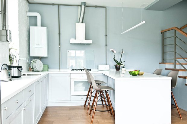 Фотография: Кухня и столовая в стиле Современный, Лофт, Проект недели, Московская область, АРТ|КЛУБ, Таунхаус, Яна Страхатова, 4 и больше, Более 90 метров – фото на INMYROOM