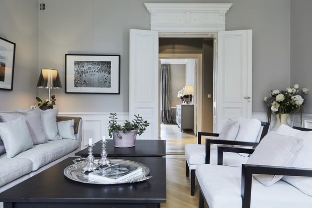 Фотография: Гостиная в стиле Классический, Современный, Декор интерьера, Квартира, 4 и больше, Более 90 метров – фото на INMYROOM