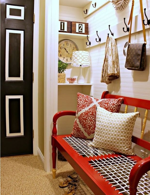 Фотография: Гостиная в стиле Прованс и Кантри, Прихожая, Декор интерьера, Квартира, Дом, Прочее, Советы, Ремонт на практике – фото на INMYROOM