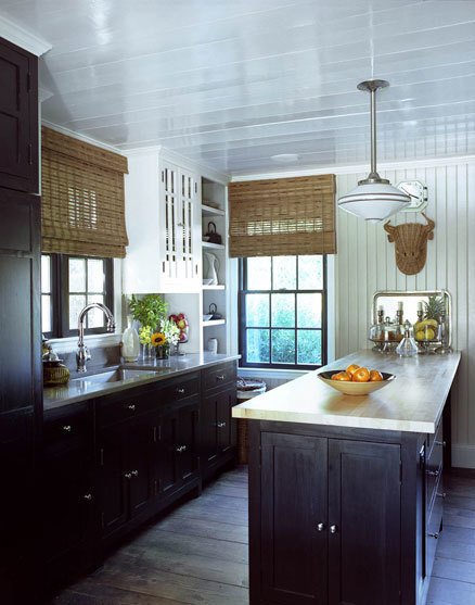 Дизайн: Жан-Луи Денио