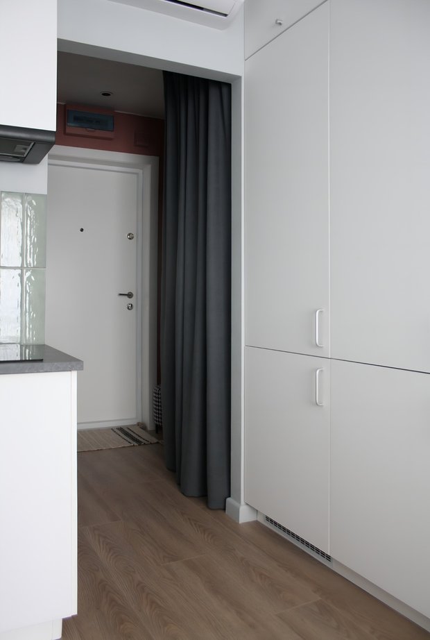 Фотография:  в стиле , Малогабаритная квартира, Квартира, Студия, Переделка, Московская область, до 40 метров, минимализм с элементами современного дизайна, Юлия Саргсян – фото на INMYROOM