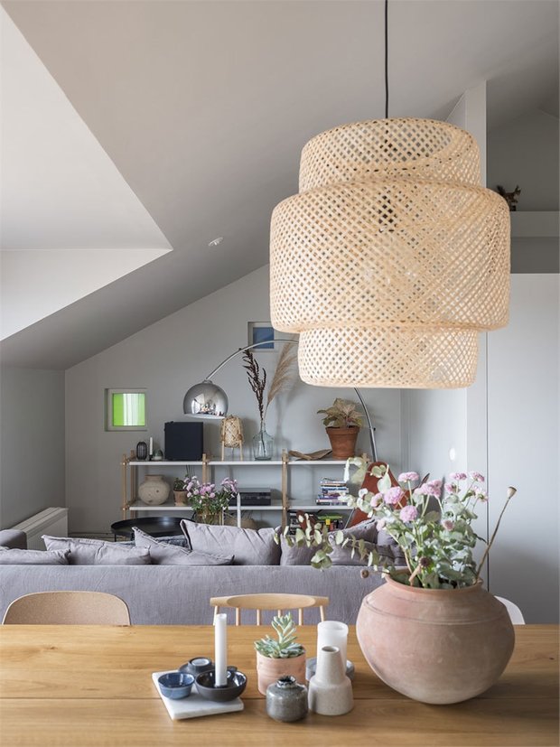 Фотография: Гостиная в стиле Скандинавский, Квартира, Советы, Белый, Минимализм, Бежевый, Голубой – фото на INMYROOM