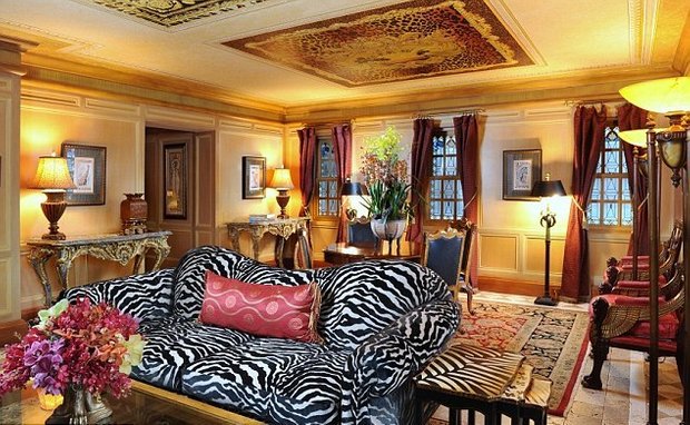 Фотография: Гостиная в стиле , Дома и квартиры, Интерьеры звезд – фото на INMYROOM