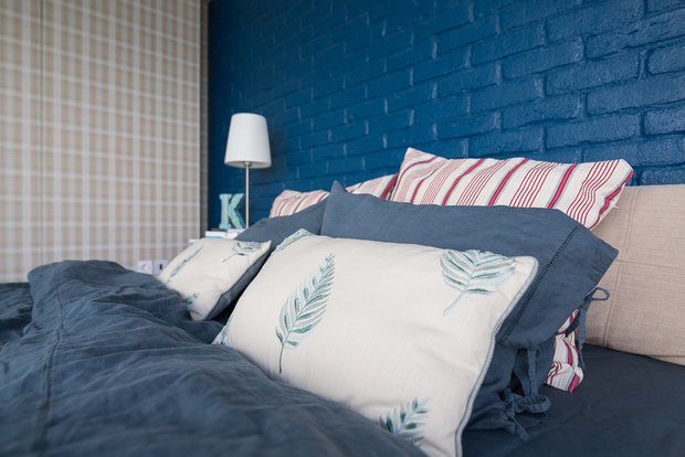 Фотография: Спальня в стиле Лофт, Квартира, Проект недели, Панорамные окна, Пермь, новостройка, Вероника Лебедева, Елена Денисюк, laboratory22, бетон в интерьере, Монолитный дом, 3 комнаты, Более 90 метров – фото на INMYROOM