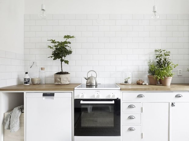 Фотография: Кухня и столовая в стиле Скандинавский, кухня, Обзоры – фото на INMYROOM