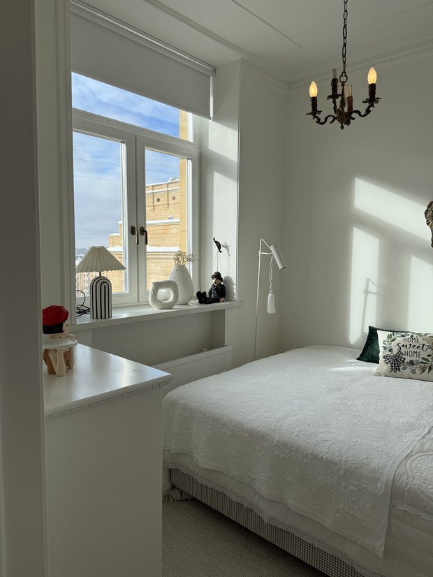 Фотография:  в стиле , Квартира, Проект дня, Москва, Сталинка, 2 комнаты, 40-60 метров, современный с элементами легкой классики, Нана Харгиянова – фото на INMYROOM