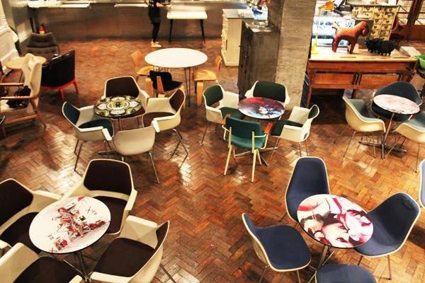 Фотография:  в стиле Современный, Eames, Tom Dixon, Дома и квартиры, Городские места, Еда, Лондон, Нью-Йорк, Ресторан, Стокгольм, Кафе и рестораны – фото на INMYROOM