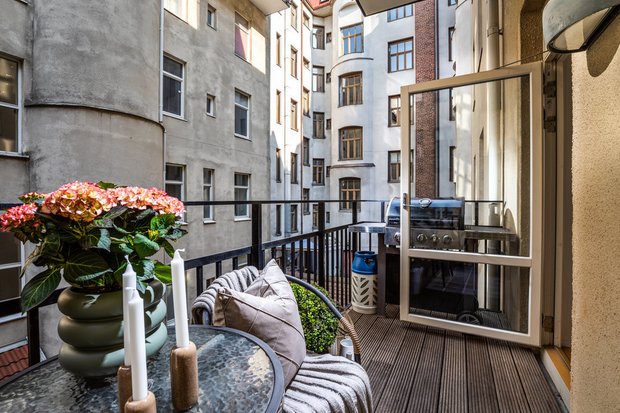 Фотография: Балкон в стиле Скандинавский, Современный, Декор интерьера, Квартира, Швеция, Белый, Серый, 2 комнаты, 60-90 метров – фото на INMYROOM