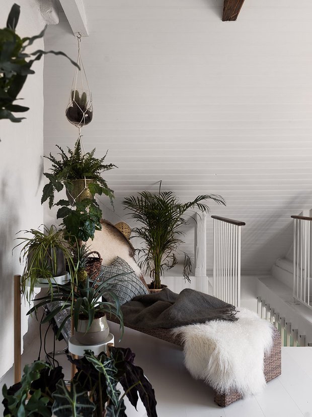 Фотография: Прихожая в стиле Скандинавский, Прованс и Кантри, Декор интерьера, Квартира, Швеция, Стокгольм, 3 комнаты – фото на INMYROOM