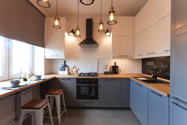 Фотография: Кухня и столовая в стиле Лофт, Скандинавский, Квартира, Проект недели, Москва, Сталинка, 2 комнаты, 40-60 метров, Анна Сухая – фото на INMYROOM