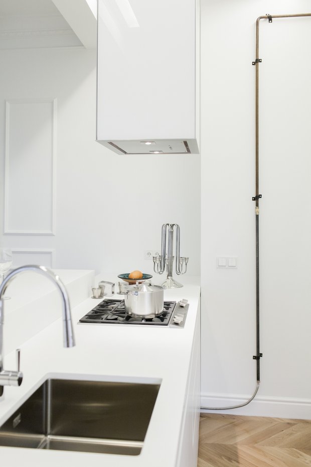 Фотография: Кухня и столовая в стиле Скандинавский, Минимализм, Проект недели – фото на INMYROOM