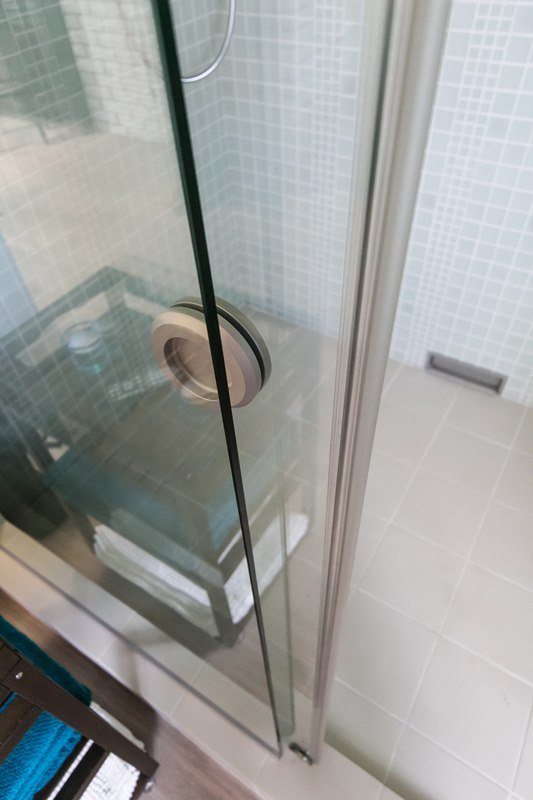 Фотография: Ванная в стиле , Интерьер комнат, Дача, Дачный ответ, Мансарда – фото на INMYROOM