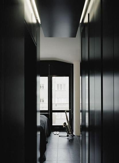 Фотография:  в стиле , Квартира, Цвет в интерьере, Дома и квартиры, Белый, Черный – фото на INMYROOM