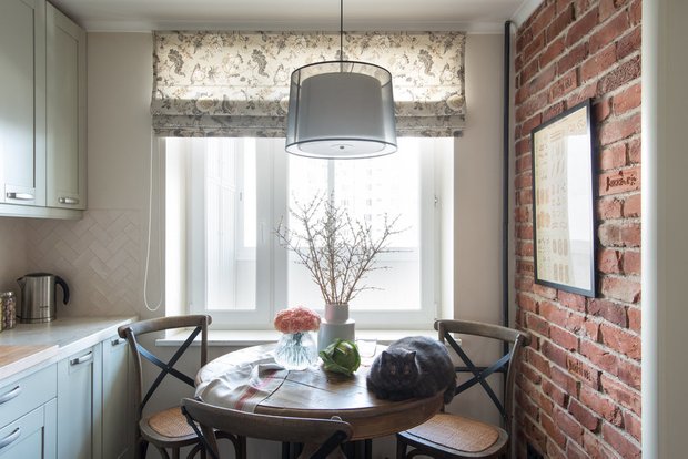 Фотография:  в стиле , Кухня и столовая, Гостиная, Гид, домашние животные, питомцы – фото на INMYROOM