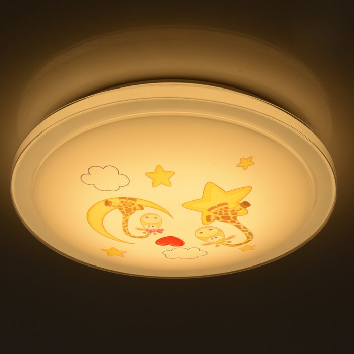 Светильник Улыбка для детской комнаты - лучшие Потолочные светильники в детскую в INMYROOM