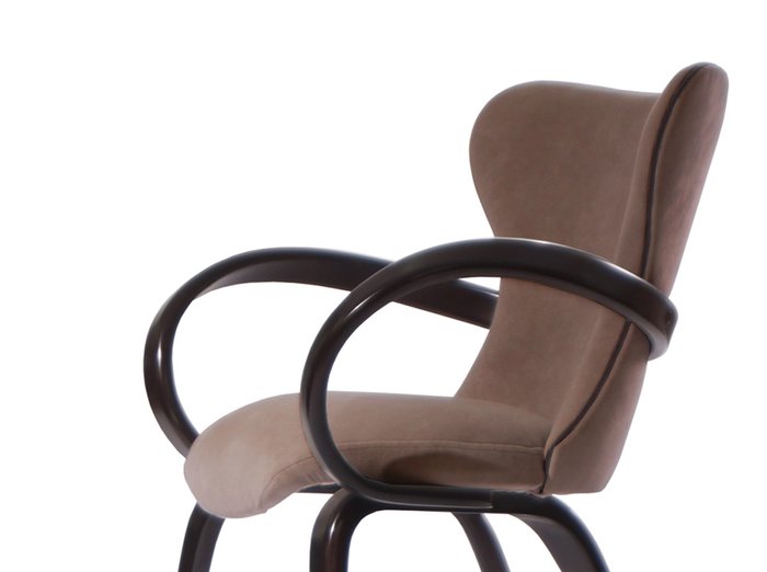 Стул Apriori S с подлокотниками из гнутого дерева - лучшие Обеденные стулья в INMYROOM