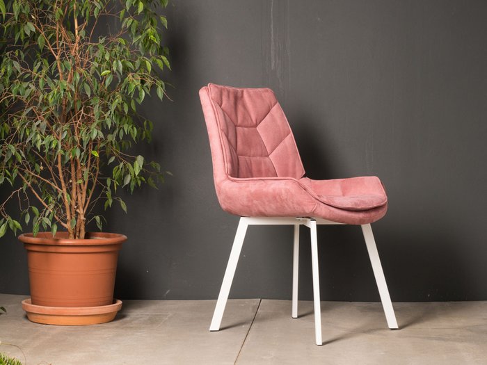 Стул с поворотным механизмов Capella розового цвета - лучшие Обеденные стулья в INMYROOM