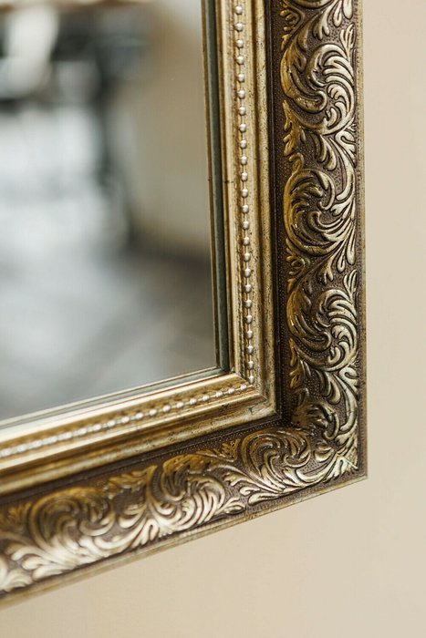 Напольное зеркало Almerita золотого цвета - лучшие Напольные зеркала в INMYROOM