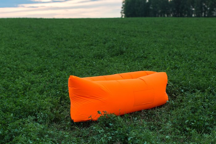 Надувной лежак Air Puf оранжевого цвета  - купить Бескаркасная мебель по цене 2590.0