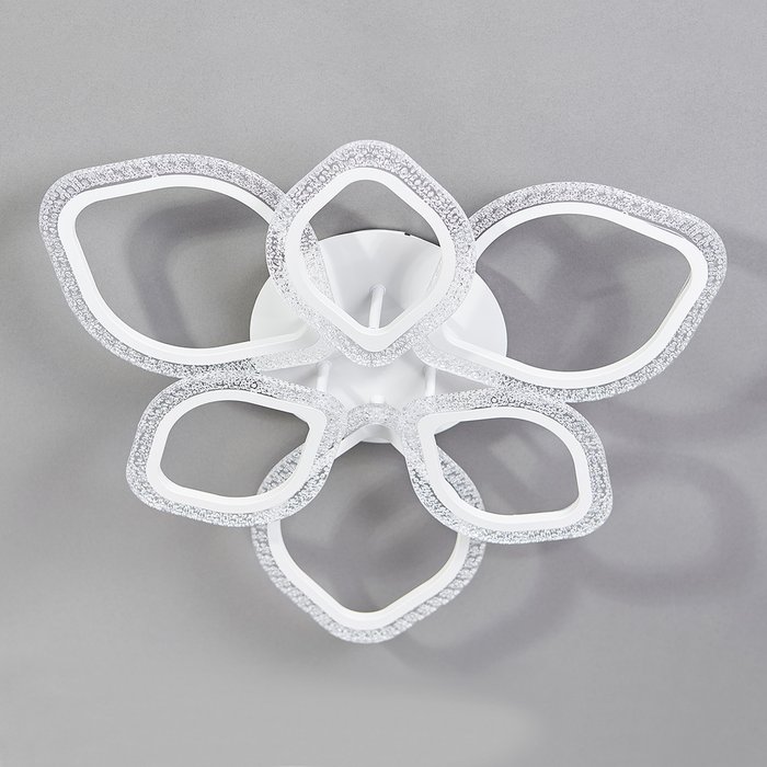 Потолочная люстра Bubble 10251/6LED (акрил, цвет белый) - купить Потолочные люстры по цене 5740.0 Потолочная люстра Bubble 10251/6LED (акрил, цвет белый) - купить Потолочные люстры по цене 5740.0