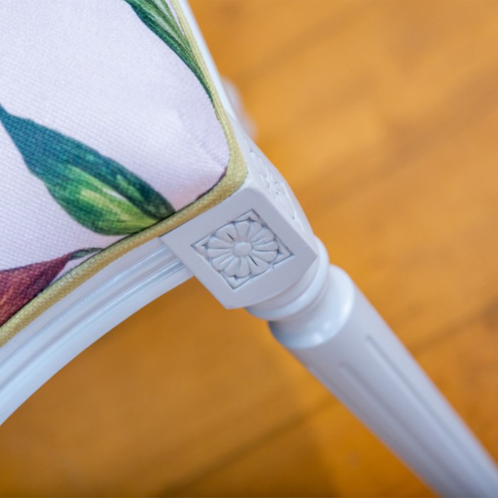 Стул Цветущая аристократка версия 4 бело-бежевого цвета  - лучшие Обеденные стулья в INMYROOM