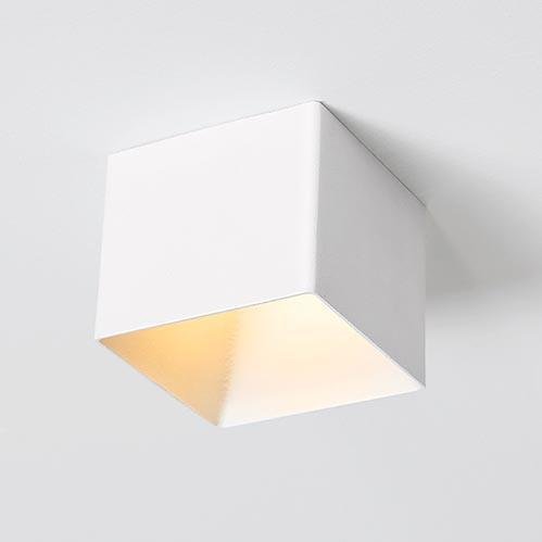 Встраиваемый светильник DL из металла белого цвета