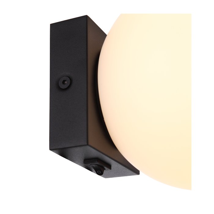 Настенный светодиодный светильник Botelli с белым плафоном - лучшие Бра и настенные светильники в INMYROOM