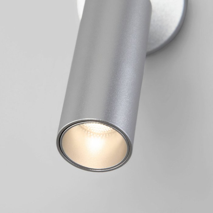 Светодиодный светильник 20133/1 LED серебро Pin - лучшие Накладные споты в INMYROOM