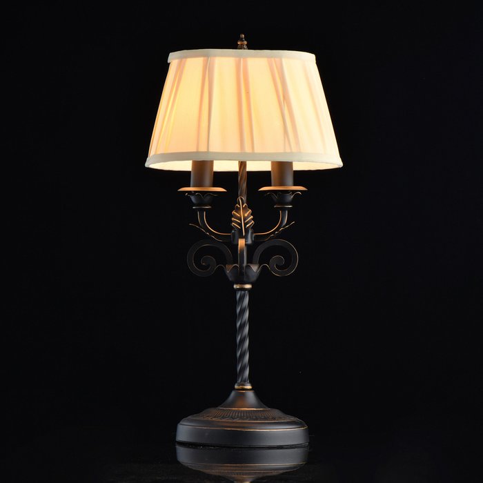 Настольная лампа Виктория с бежевым абажуром - купить Настольные лампы по цене 19390.0