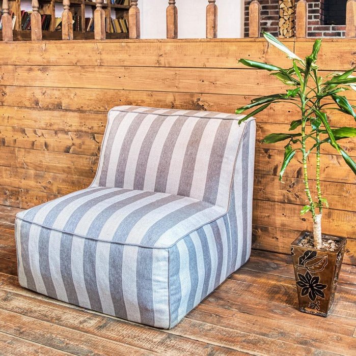 Кресло Quadro Design Line с полосатым принтом Кресло Quadro Design Line с полосатым принтом