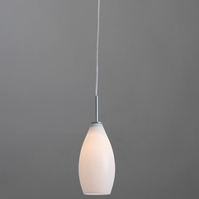 Подвесной светильник с плафоном из стекла - купить Подвесные светильники по цене 3990.0