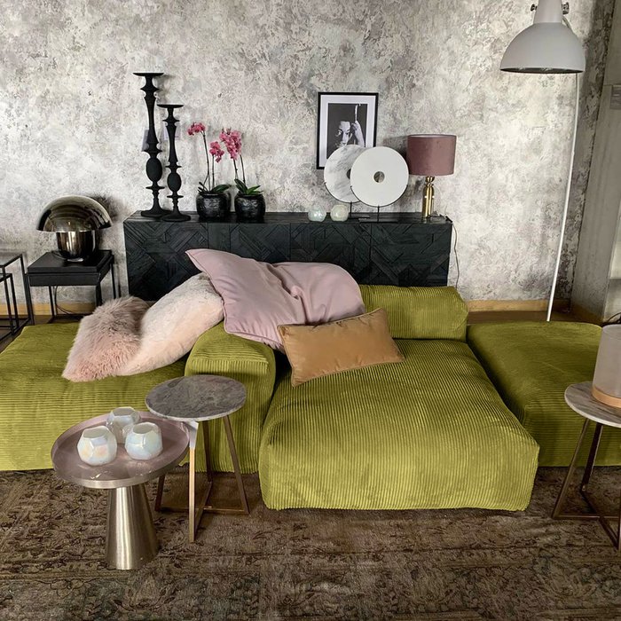 Прямой диван Фиджи горчично-зеленого цвета - лучшие Прямые диваны в INMYROOM