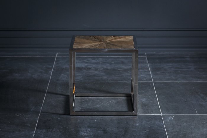 Прикроватный столик из дерева и металла - купить Кофейные столики по цене 31900.0