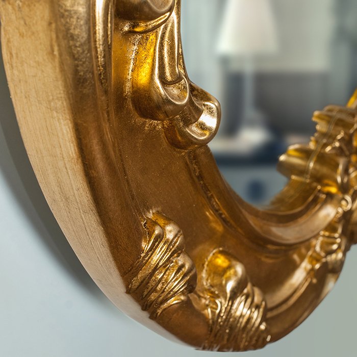 Настенное зеркало в раме золотого цвета - купить Настенные зеркала по цене 44259.0
