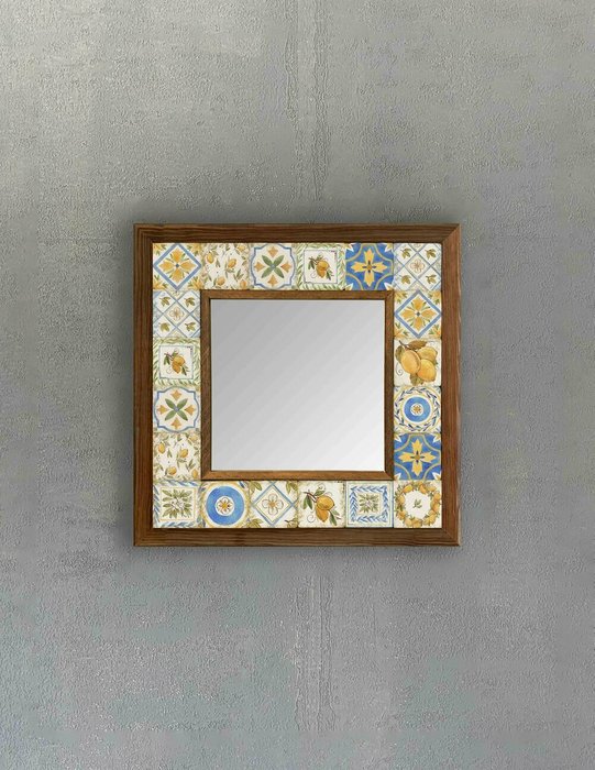 Настенное зеркало с каменной мозаикой 33x33 желто-синего цвета  - купить Настенные зеркала по цене 9840.0