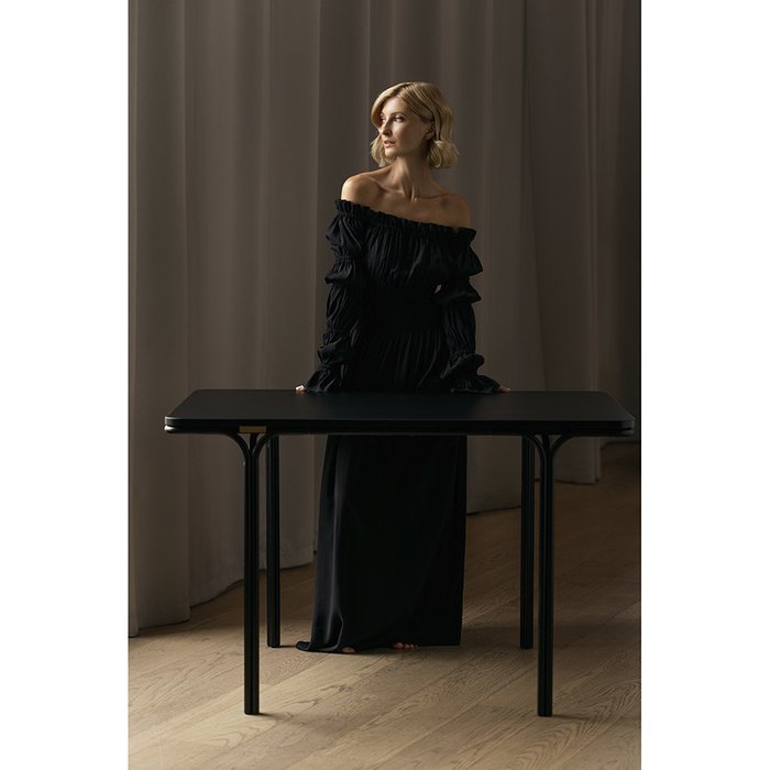 Стол обеденный Ror черного цвета - купить Обеденные столы по цене 33500.0