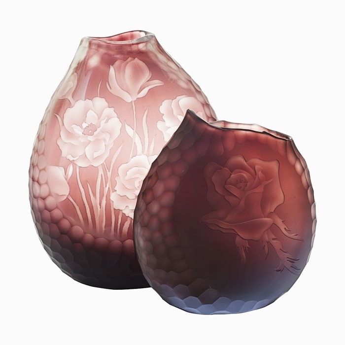 Стеклянная ваза с ручной огранкой - купить Вазы  по цене 5800.0