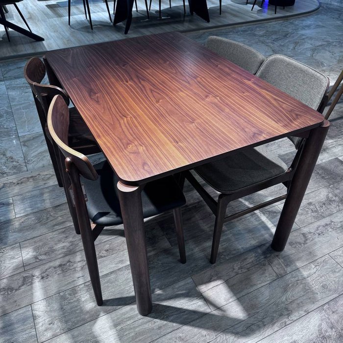 Обеденный стол Дион коричневого цвета - купить Обеденные столы по цене 35990.0