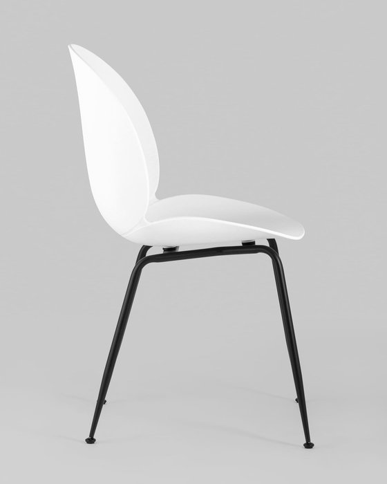 Стул Beetle пластик белого цвета - лучшие Обеденные стулья в INMYROOM