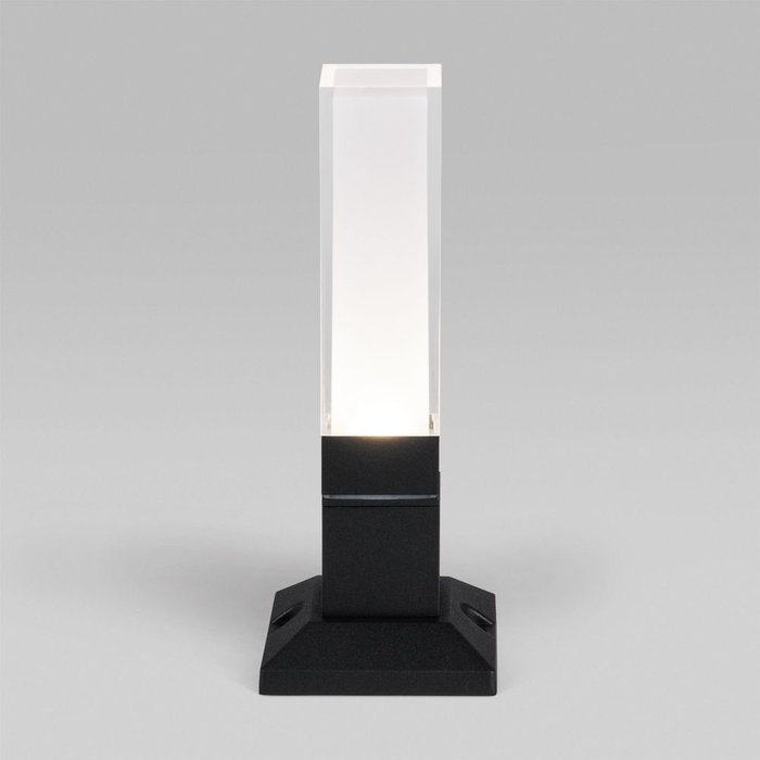 Ландшафтный светодиодный светильник чёрно-белого цвета - купить Наземные светильники по цене 7490.0