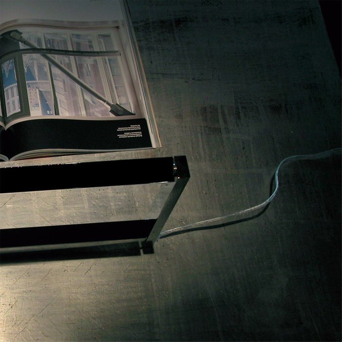 Настольная лампа Metalspot "SHOTO" из хромированного металла - лучшие Настольные лампы в INMYROOM