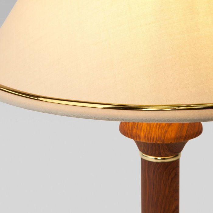 Классическая настольная лампа 60019/1 орех - купить Настольные лампы по цене 4990.0