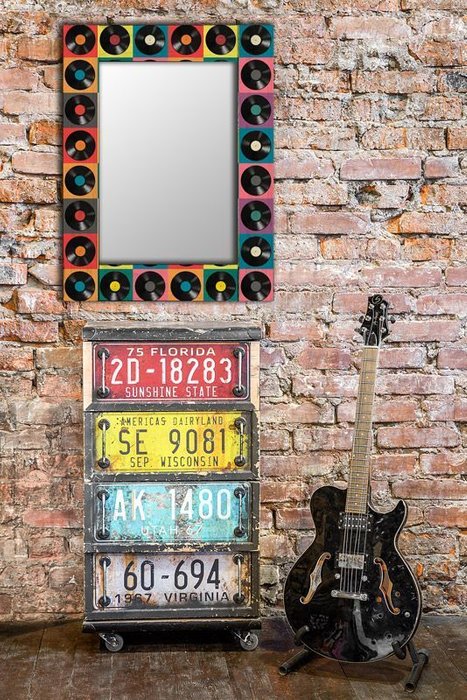 Настенное зеркало Музыка в раме из массива сосны 75х140 - купить Настенные зеркала по цене 15490.0