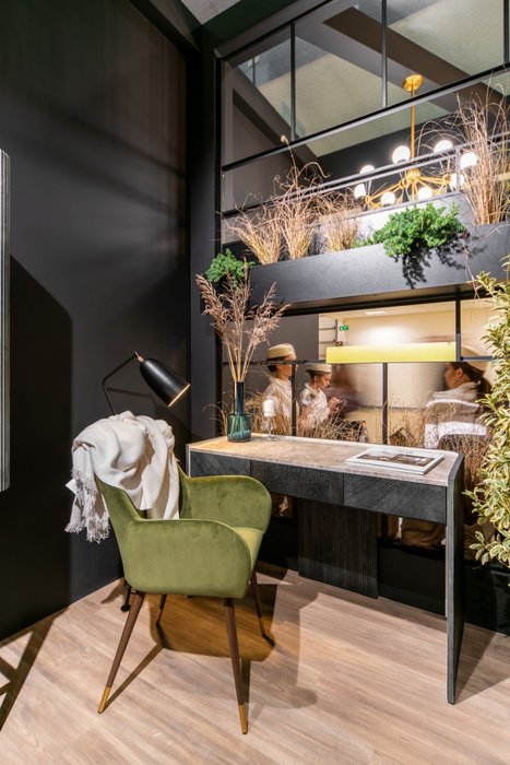 Стол для макияжа и зеркало Briotti цвет Белла - лучшие Туалетные столики в INMYROOM