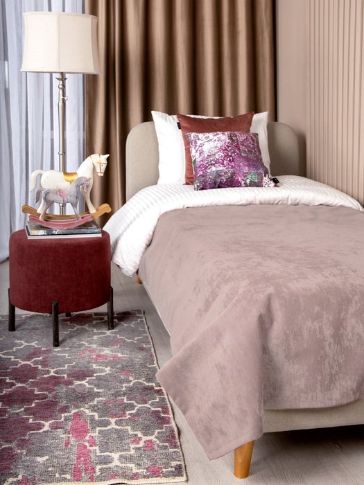 Покрывало Uno Opera rose 135x210 розового цвета - лучшие Покрывала в INMYROOM