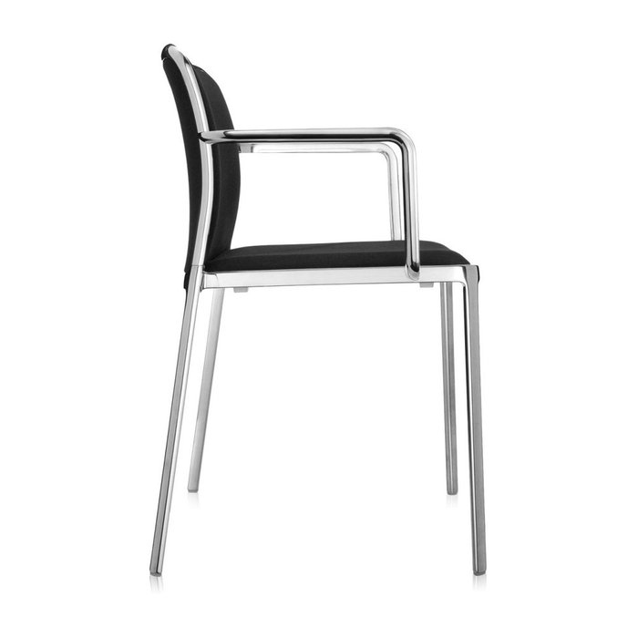 Стул Audrey Soft черного цвета с подлокотниками - лучшие Обеденные стулья в INMYROOM
