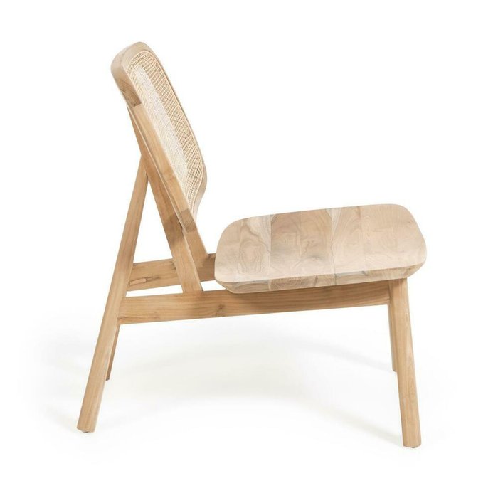 Кресло Nadra из массива тика и ротанга - купить Интерьерные кресла по цене 88990.0