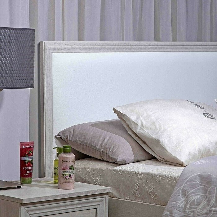 Кровать с подъемным механизмом Paola 180х200 белого цвета - лучшие Кровати для спальни в INMYROOM
